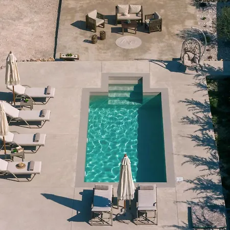 Βίλα Nicoldia With Private Pool Near Λαγανάς